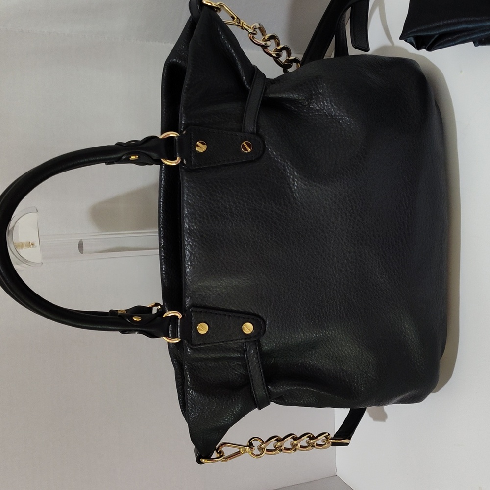 Black Michael Kors Leather Tote Bag with Gold Accents And Wallet - Picture 7 of 17